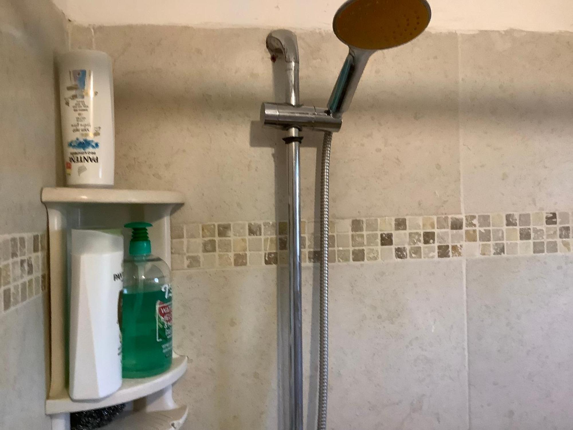 Apartmán דירה יפיפיה! מיקום מעולה! אוניברסיטת בן גוריון, סורוקה, שוק, פארק! Beersheba Exteriér fotografie